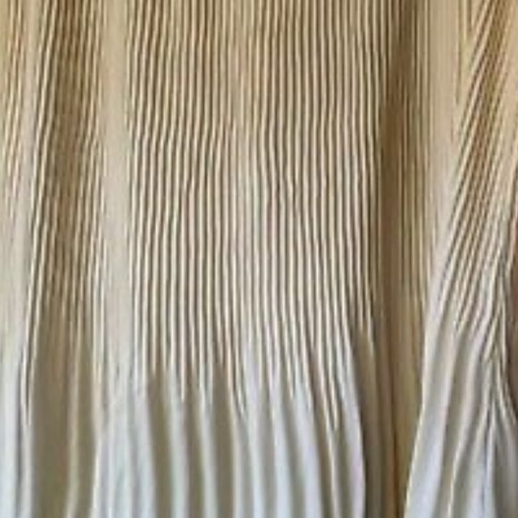 Nannette Lepore blouse cream colored with Neck tie Sz M NWT - Picture 3 of 9